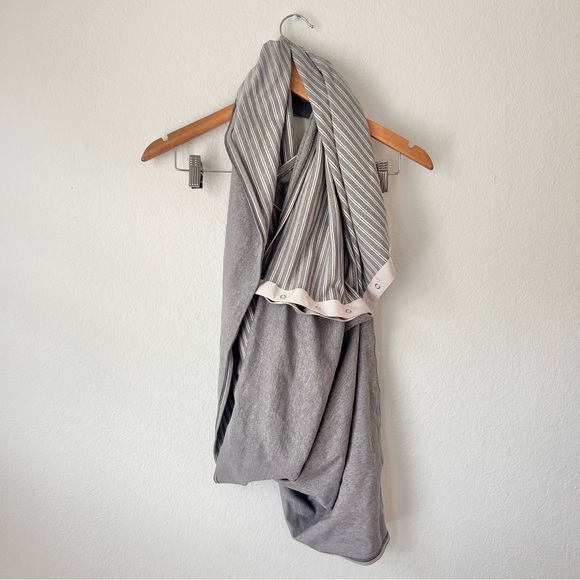Lululemon Vinyasa Gray Double Trouble Neutral Stripe Scarf - Picture 2 of 4